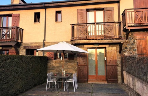 Sainte-Leocadie House | SANTA LEOCADIA VIII
