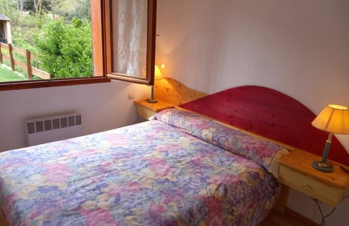 Sainte-Leocadie Apartment | Santa Leocadia X - Two Bedroom Apartment, Sleeps 5