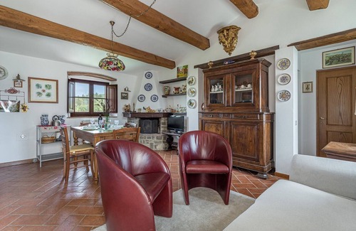 Gaiole in Chianti Apartment | Santa Lucia, Montebuoni, Gaiole in Chianti, Siena and Chianti