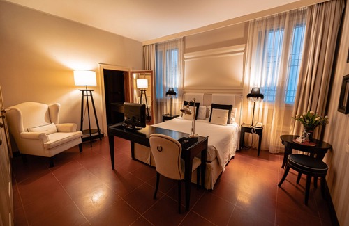 Ravenna House | Santa Maria Foris