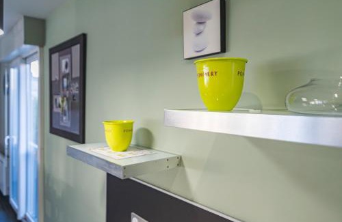 Cormontreuil Apartment | Santa Monica, maison individuelle, 6ch, parking