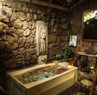 Kaliasem Bed & Breakfast | Santhiku Hotel & SPA