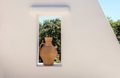 Vourvoulos Apartment | Santorini Suite with Jacuzzi 3 by Delfus