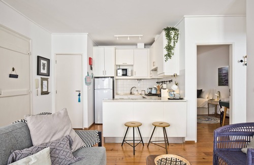 Santos Apartment | Santos 2 - Madragoa CHARMOSO and WELCOME