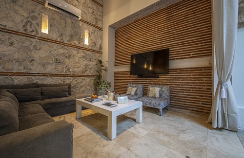 Centro Apartment | Santos de Piedra Exclusive Home