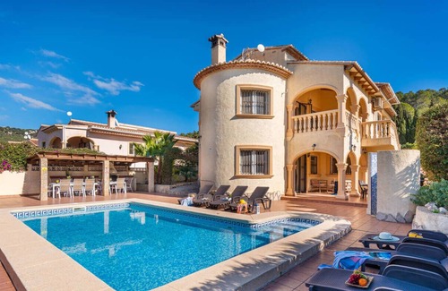 La Empedrola Villa | SAONA VILLAS (OL COMO): villa for 14 people, private swimming pool, air conditioning, wifi