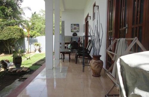 Hettimulla Bed & Breakfast | Sapara River Guest