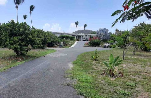 Cabes Point House | Sapphire Beach Retreat & Suite