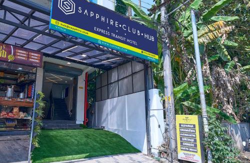 Vyttila Hotel | Sapphire Club Hub