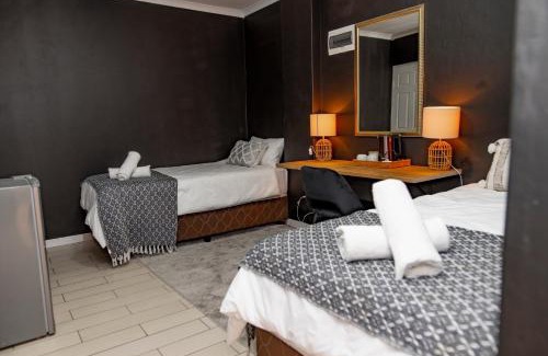 Ethekwini Bed & Breakfast | Sapphire Guesthouse