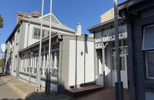 Bloemfontein Hotel | Sapphire Hotel Halevy Heritage