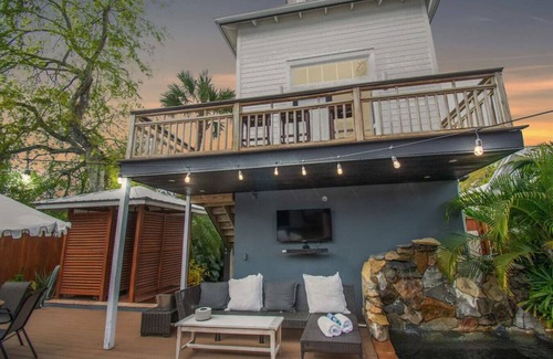 Downtown Historic District House | Saragossa Poolside Paradise