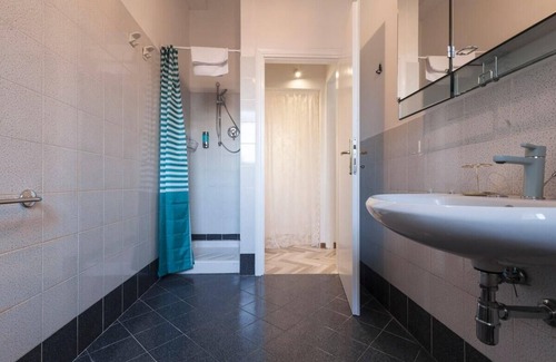 Saragozza-Porto Apartment | Saragozza Apartment 3: Bright and central flat