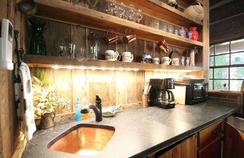 Pisgah Forest Cabin | Sarah`s Cabin | 1 Bed, 1.5 Bath