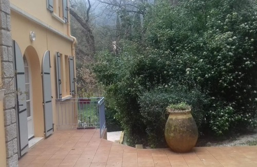 Le Revest-les-Eaux House | Saraillon - LE REVEST LES EAUX