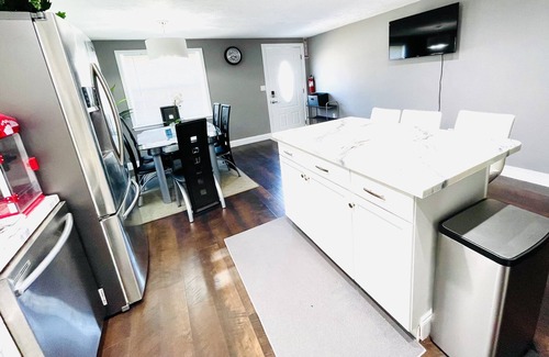 Bee Ridge House | Sarasota Best Place, Siesta key only 7 ml, BBQ+, family friendly