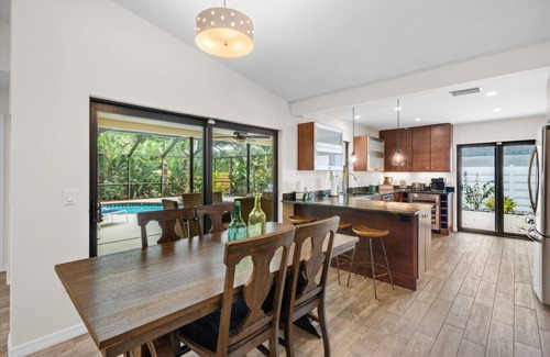 Indian Beach Sapphire Shores House | Sarasota Retreat near Downtown with FREE POOL HEAT!