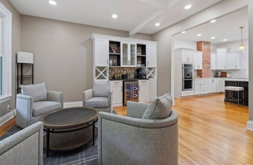 Saratoga Springs House | Saratoga Luxurious Retreat