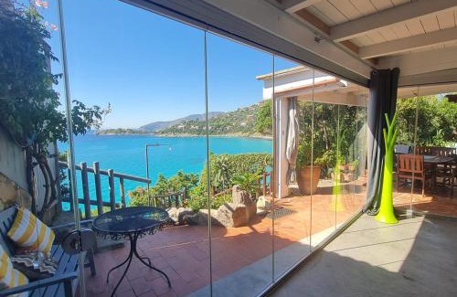 Torre delle Stelle Villa | Sardegna Rivanhouse Suite stunning sea view hydromassage and direct access to the sea