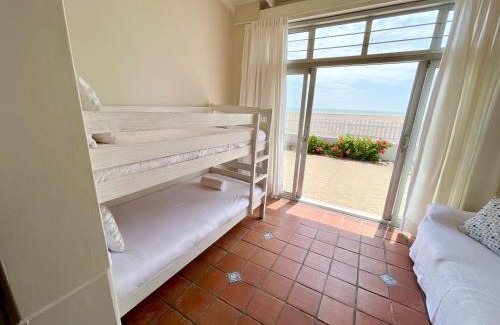 Vineta Apartment | Sashalon Beachfront Cottage