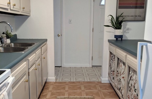 Ogunquit - Wells House | Sassafras Surf beach bungalow, steps to the beach!