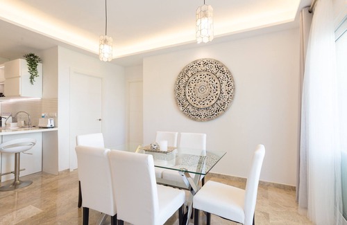 Torremolinos Apartment | SaturnoDream-4 min to the beach-Swimming pool