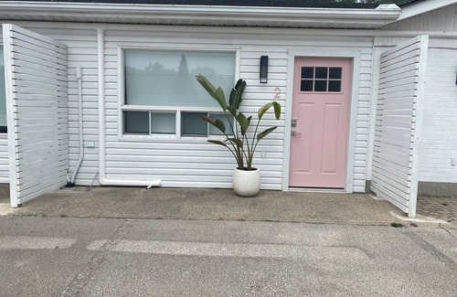 Sauble Beach Apartment | Sauble Beach Flat2