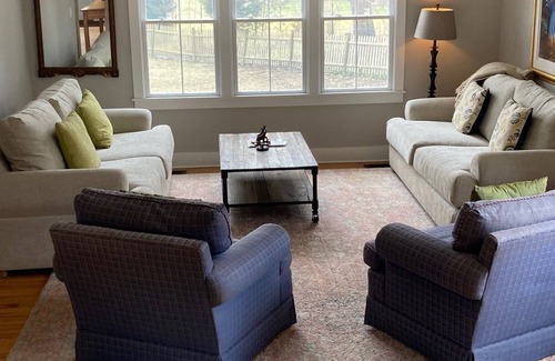 Westport House | Saugatuck/Compo 20% off full summer- short term Nov-May 11k/mth-1 mth minimum
