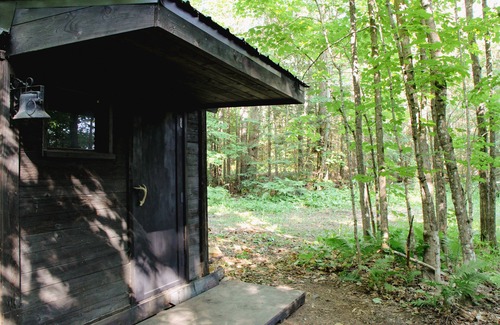 Grand Marais Cabin | ✦Sauna ✦5 min to Lake Superior Beaches ✦15 min to downtown GM ✦In Maple Forest