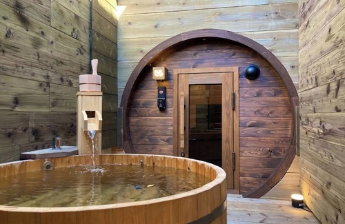 Yugawara RV Rental | Sauna Suite Base Dinner and breakfast included /Ashigarashimo District Kanagawa