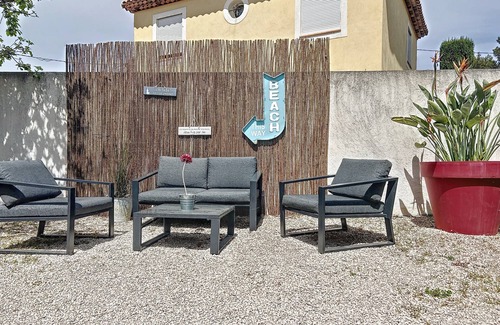 Sausset-les-Pins Apartment | SAUSSET-LES-PINS NEAR BEACH AND VILLAGE CENTER