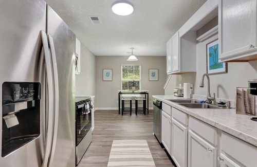 Savannah House | Savannah Home in the Suburbs