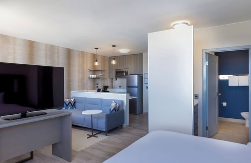 Playacar Hotel | Savor An Exhilarating Experience! 2 Comfortable Units, Pets Allowed, Pool!