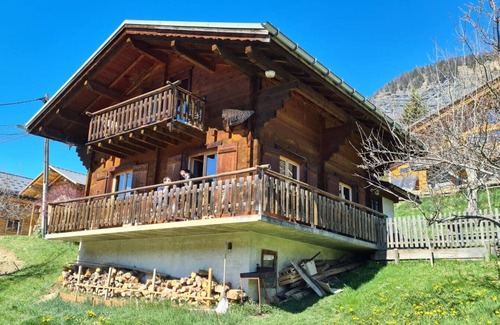 Flumet Ski Chalet | Savoyard nest with Mont Blanc view