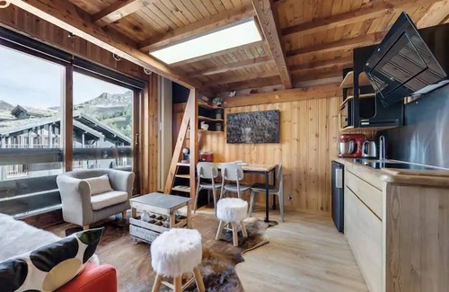 Val-d'Isere Apartment | Savoyard style apartment in a cottage