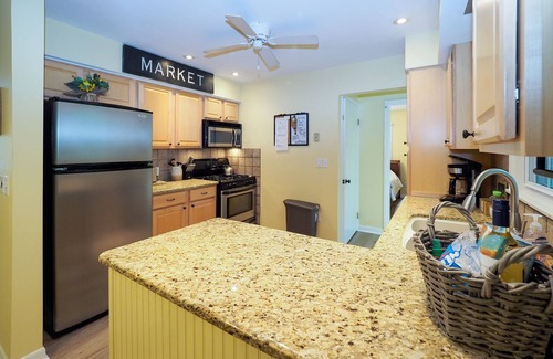 Shorewood-Tower Hills-Harbert House | Sawyer Cottage Just Steps from Warren Dunes State Beach!