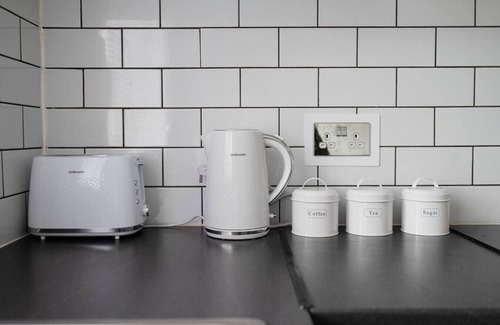 Saxmundham House | Saxmundham Stay: Park & Unwind