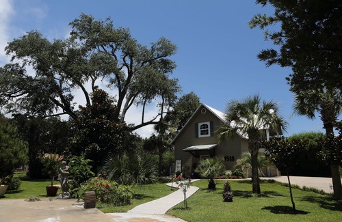 Gulfport Apartment | Saylors Magnolia Landing