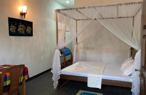 Thalaramba Hotel | Sayura Beach Hotel