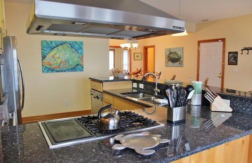 Manteo Condo | SBC606 - Shallowbag Bay Club 606