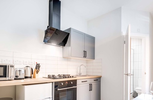 Edgbaston Apartment | SCA-Stunning Edgbaston Studio 13