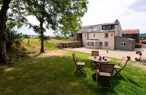 Cockermouth Cottage | SCALEGILL HOUSE, pet friendly, with a garden in Keswick