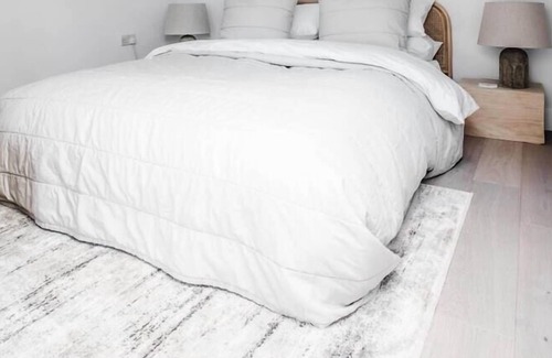 Mount Hawke House | Scandi-Style Cabin near Porthtowan Beach