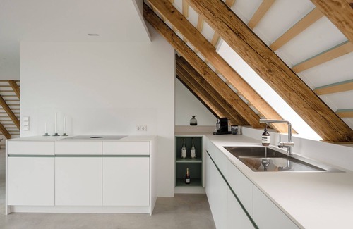 Neuschwabing Apartment | Scandinavian Calm Meets Latin Soul – Schwabing Retreat with Frauenkirche Views
