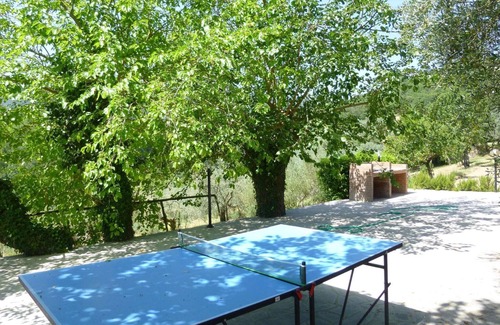Figline e Incisa Valdarno Apartment | Scenic Apartment with Pool
