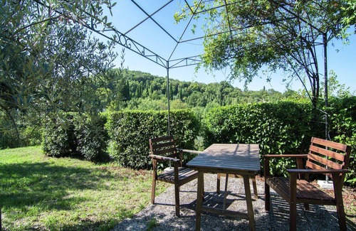Figline e Incisa Valdarno House | Scenic Stay near Florence