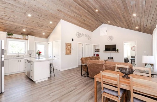 Saint Malo Cabin | Scenic and Peaceful St.Malo Cabin - Cabin 12