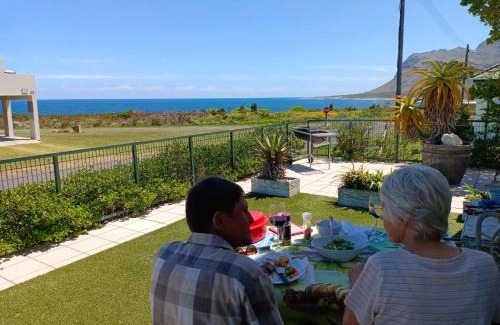 Kleinmond House | Scenic Bliss Holiday Home