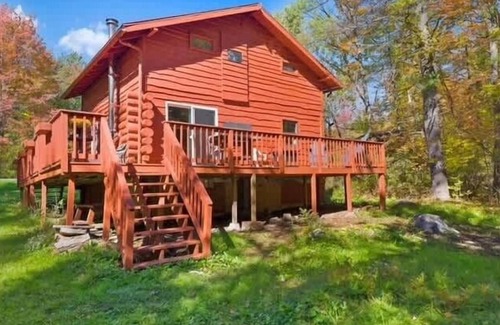 Mayfield Cabin | Scenic Cabin near the lake!