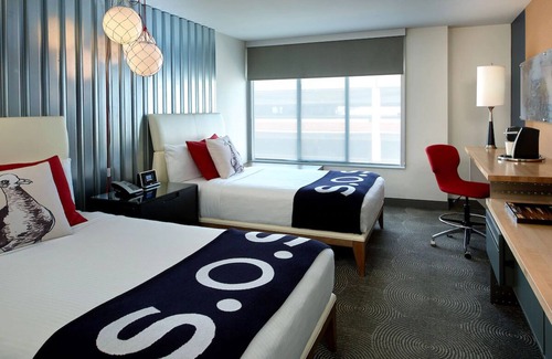 Fisherman's Wharf Hotel | Scenic Coastal Room - Unique Decor & Pier 39 Proximity, 3 Family Ready Rooms
